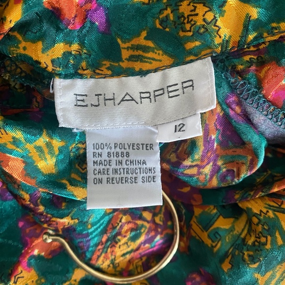 Vintage Pattern Long Sleeve Top - Picture 5 of 6